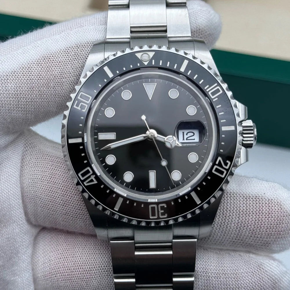 Premium men's mechanical watches are equipped with imported mechanical movements. Original gift box