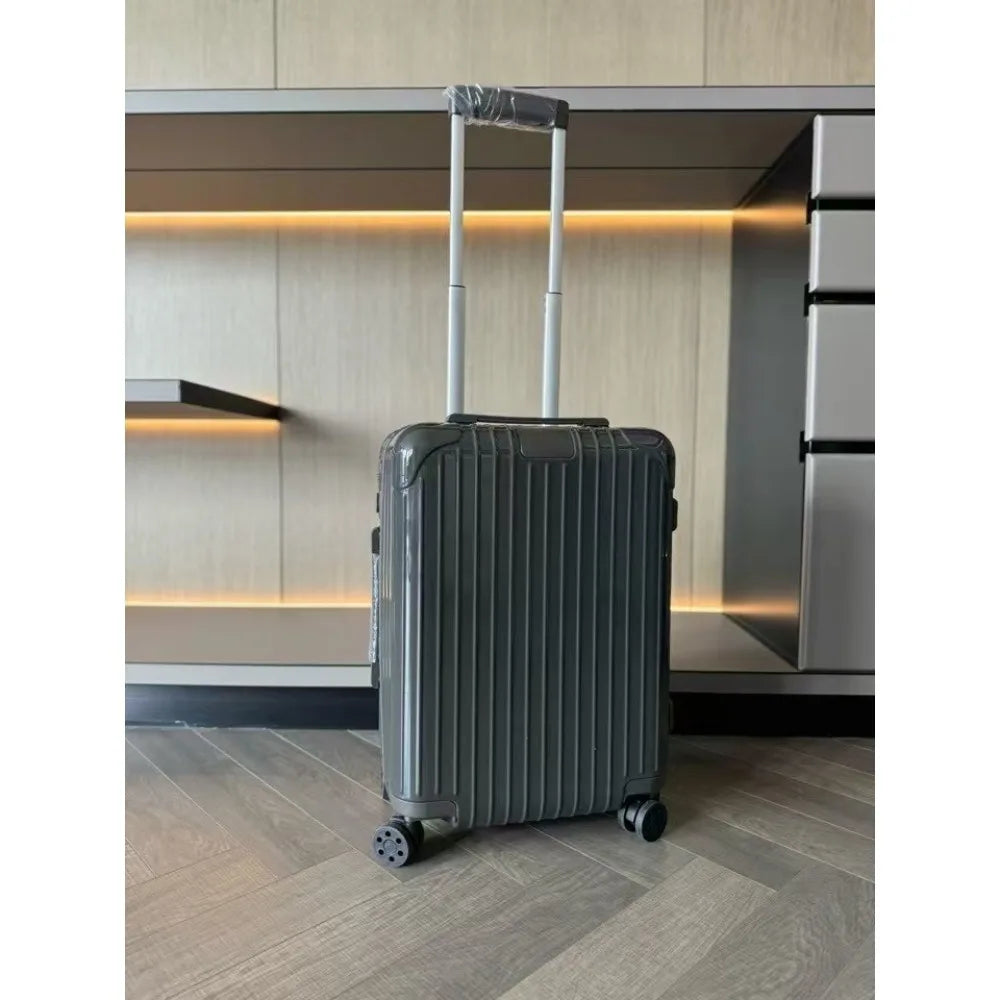 High-end Rultra-light Luggage Cabin Case Large Capacity Shatter-resistant Travel Trolley Case Explosion-proof and Moisture-proof