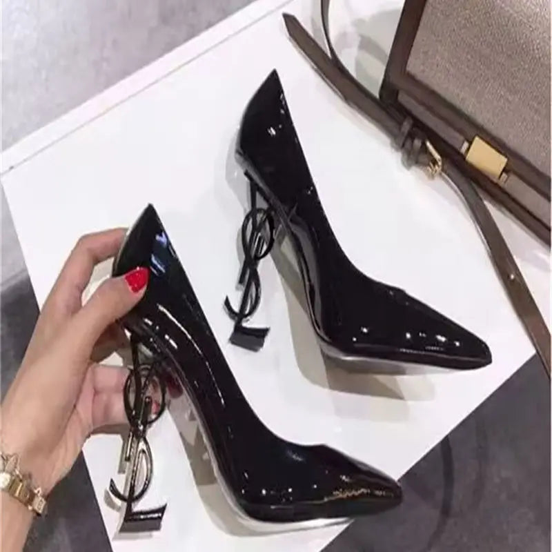 Women's summer new luxury brand designer sexy pointed high heels 2025 elegant slip-on party dress women's sandals Zapatos