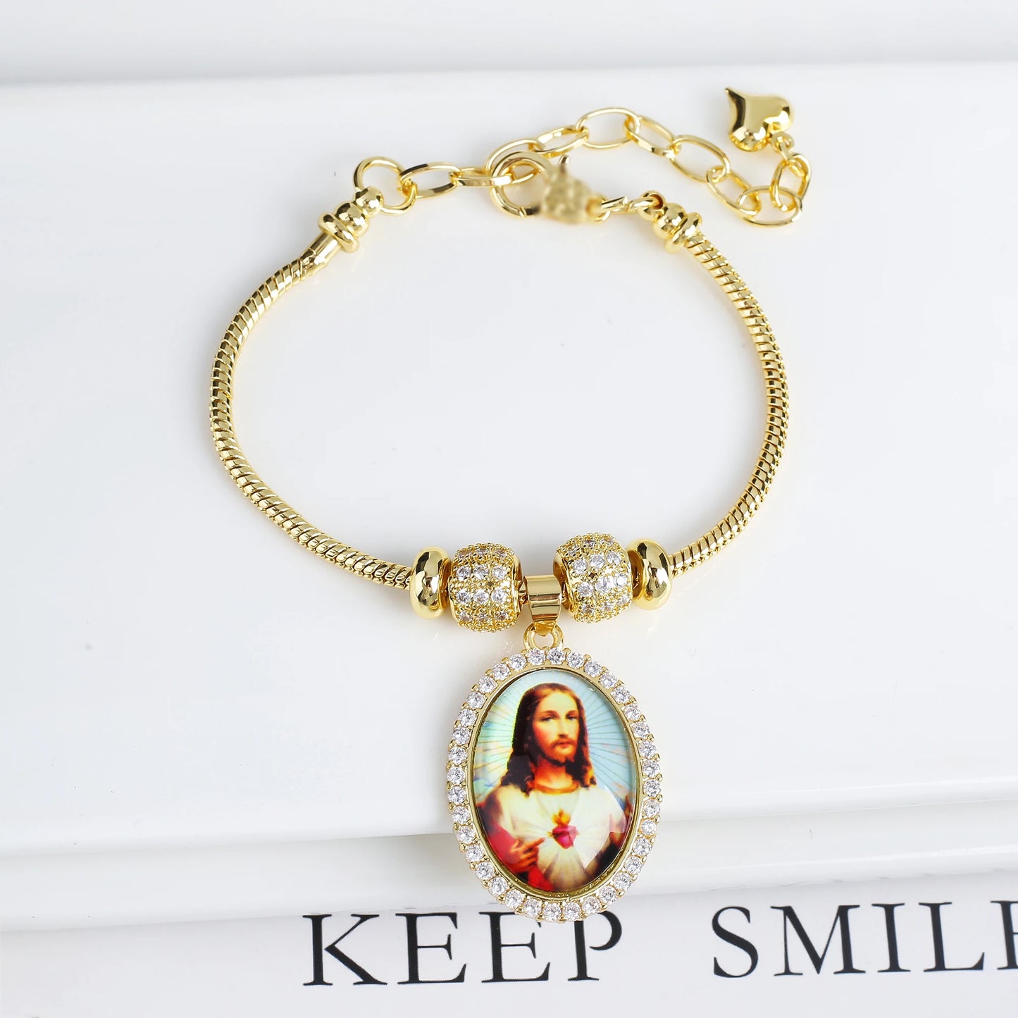 Jewelry 2024 Luxury new 5 leaf grass bracelet Women's wedding party bracelet Unique chain woven accessories
