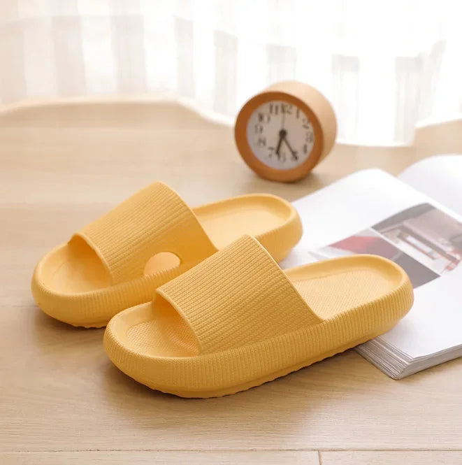 Women Eva Thick Platform Cloud Slippers Indoor Home Soft Sole Pillow Slides Sandals Woman 2025 Summer Non Slip Beach Flip Flops