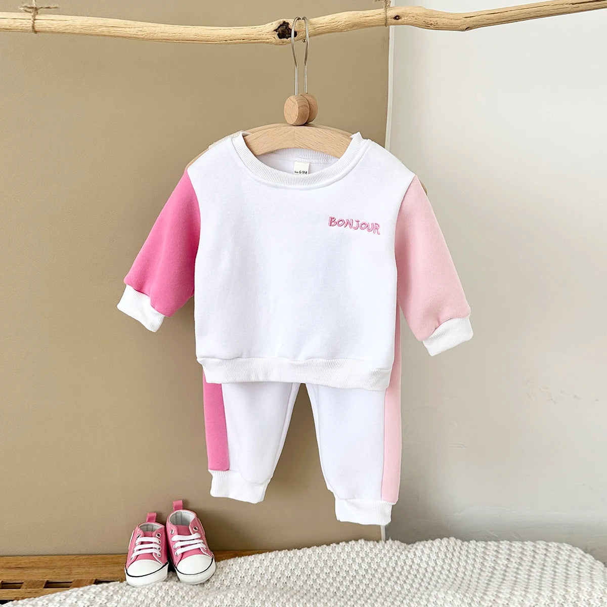 2025 Newborn Baby Girl Clothes Sets Infant Outfit Bonjour Tracksuit Trick Top Long Pants Winter Warm Sportswear Autumn New 2Pcs