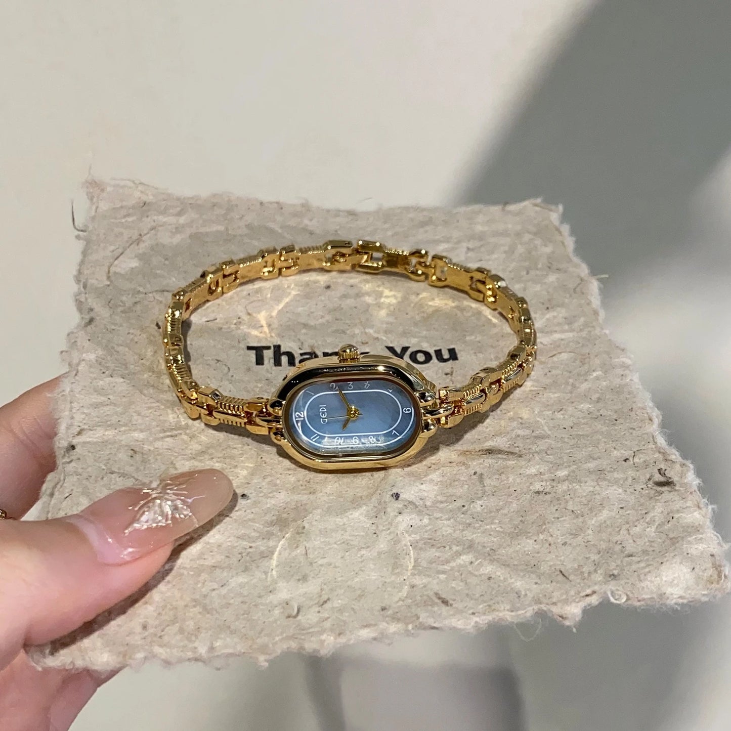 Women Watches Top Brand Luxury Ladies Quartz Wristwatches Fashion Elegant Gold Bracelet Watch Clock Women Gift montre femme