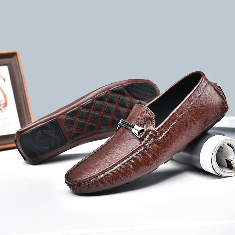 Genuine Leather Mens Loafers Fashion Slip on Soft Flats Simple Moccasin Comfy Handmade Man Driving Footwear Non-Slip Boat Shoes