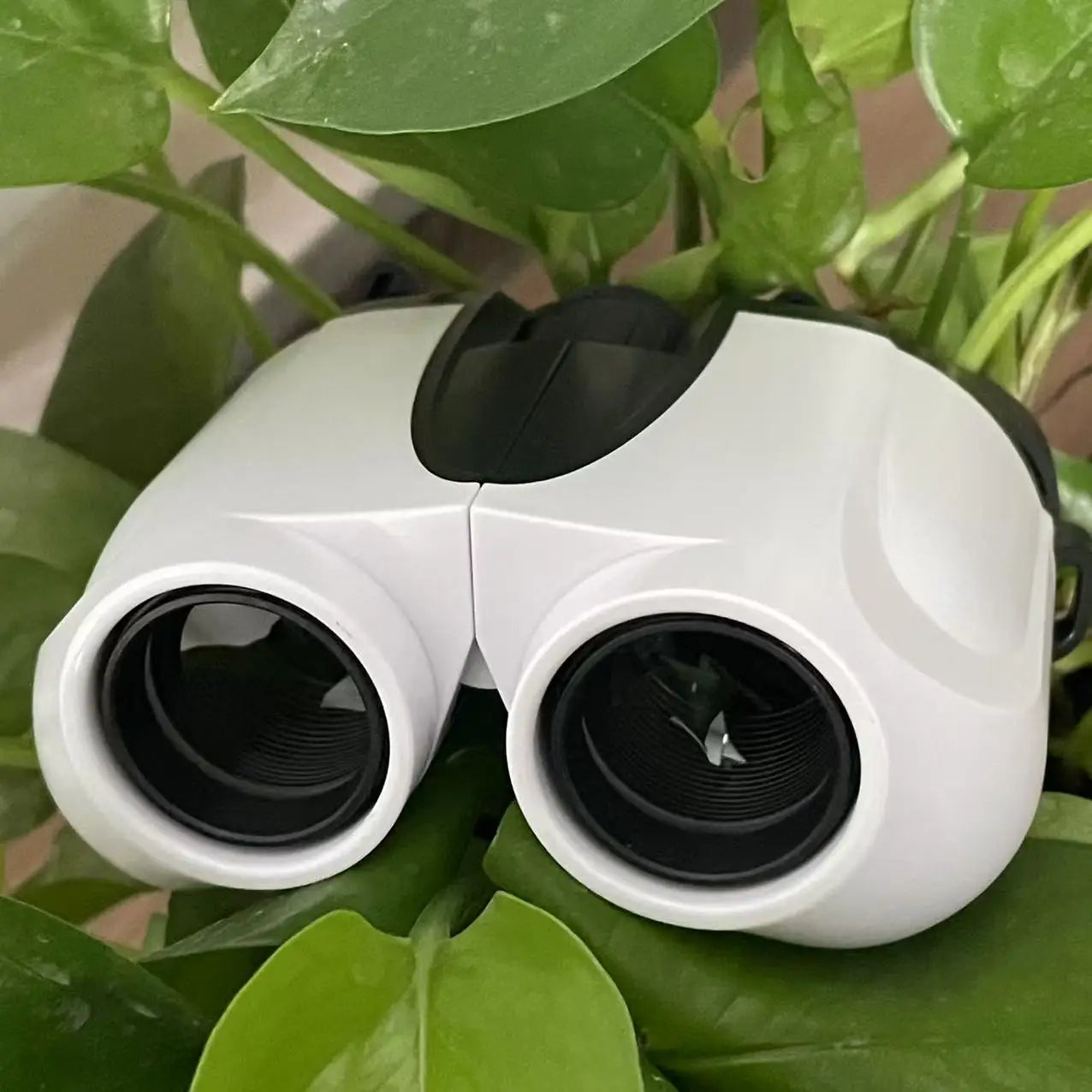Binocular 10X25 Retro style outdoor lightweight equipment, suitable for outdoor hunting, mountain climbing