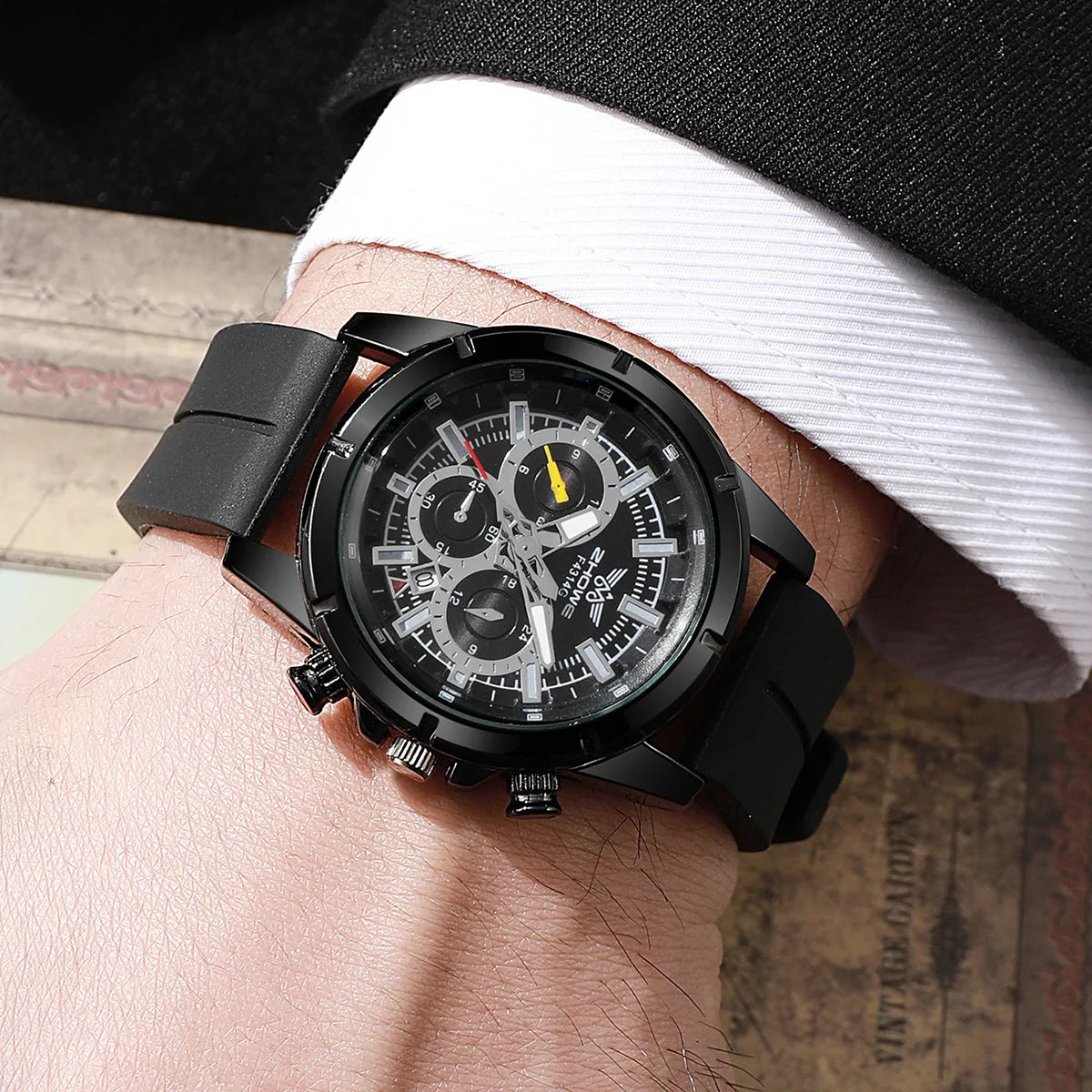 Men Relogio Masculino Hot Fashion Mens Watches Top Brand Luxury Wrist Watch Quartz Clock Watch Men