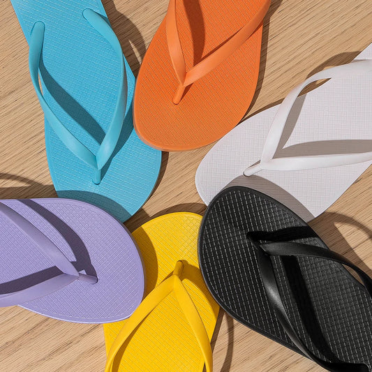 PVC Women Flip-Flops Summer Round Head Beach Flip-Flops Non-Slip Comfortable Soft Indoor Outdoor Slippers