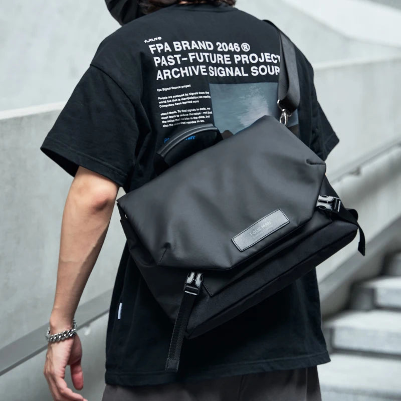 2024 Men's Messenger Crossbody Shoulder Bags Men Small Sling Pack For Work Business Waterproof Oxford Packs Satchel Purse