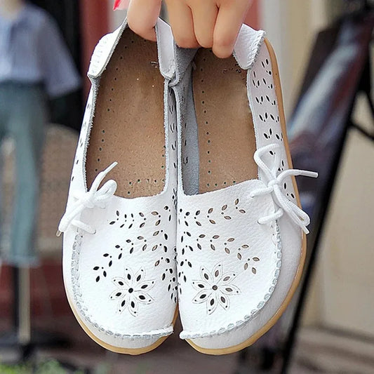 Genuine Leather Women Flats Fashion Casual Women Shoes Hollow Women's Shoes Slip On Flat Shoes Ballerina Plus Size Zapatos Mujer