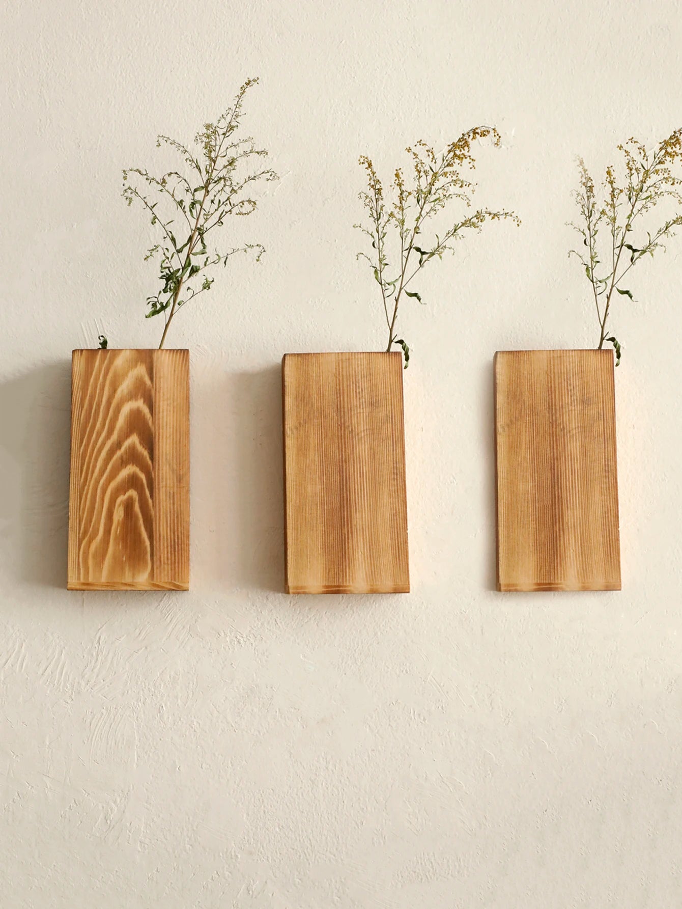 Rustic Wooden Wall Mounted Vases Farmhouse Style Decorative Wall Hanging Flower Holders for Succulents Artificial Plants Vases