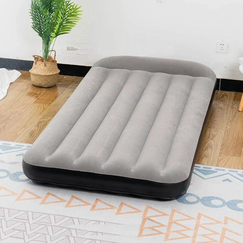 Air Mattress with Built in Pump Single Air Bed with Blow up Mattress Suitable for Home and Guests Top Flocking Thicken Bed Mat