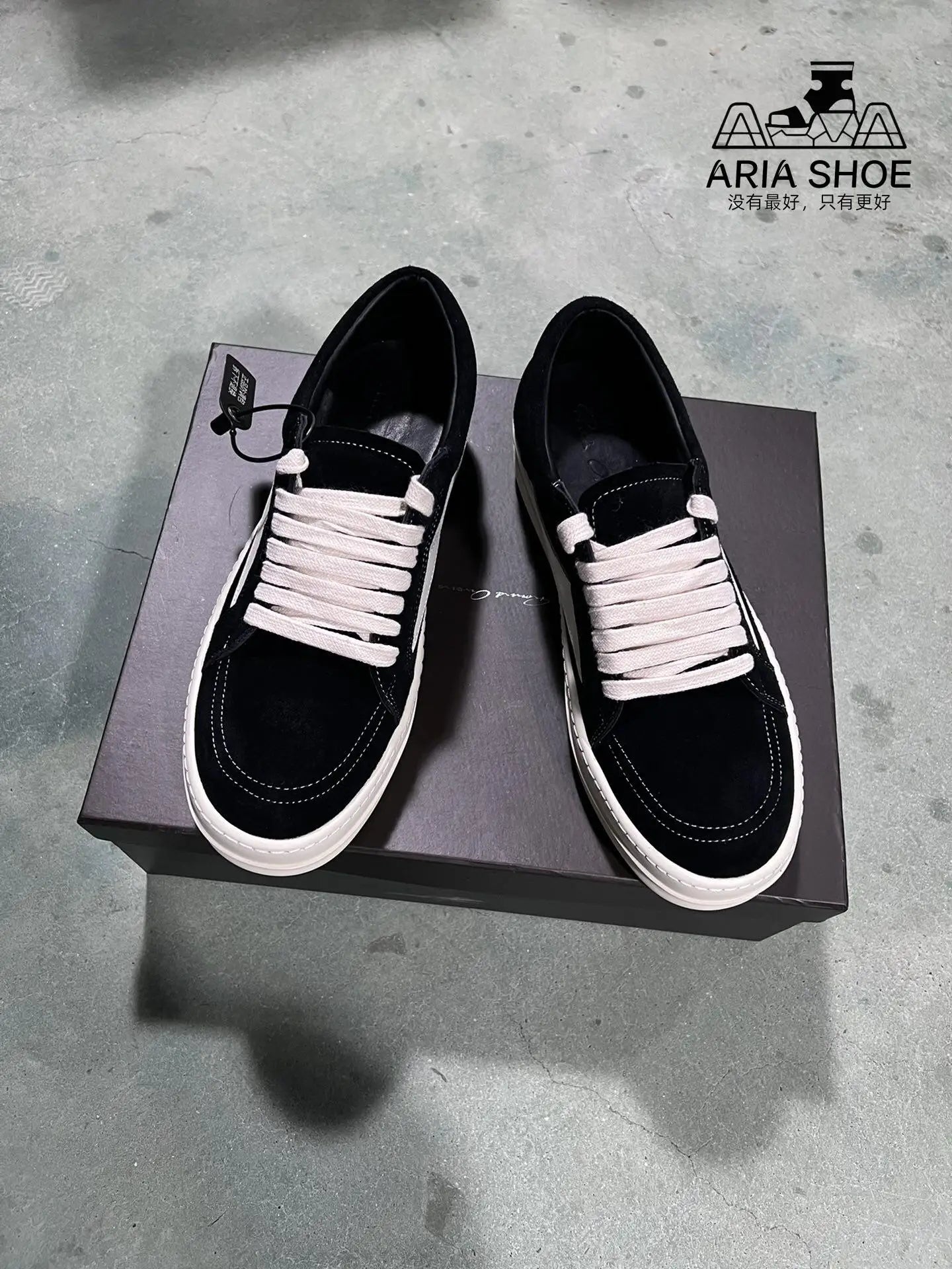 Brand Classic Design Shoes Men Owen Shoes Women Low Top Black Cow Suede with White Leather Outside RO Retro Casual Flat Sneakers
