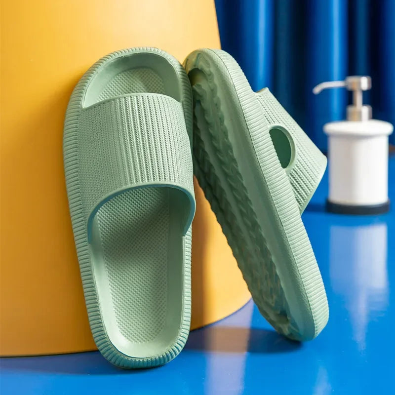 Women Eva Thick Platform Cloud Slippers Indoor Home Soft Sole Pillow Slides Sandals Woman 2025 Summer Non Slip Beach Flip Flops
