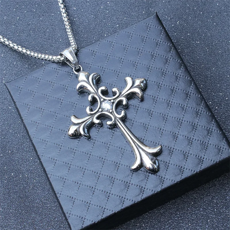 European And American Fashion Personality Retro Gothic Cross Necklace For Men And Women Street Hip-Hop Trendsetters Versatile Pe