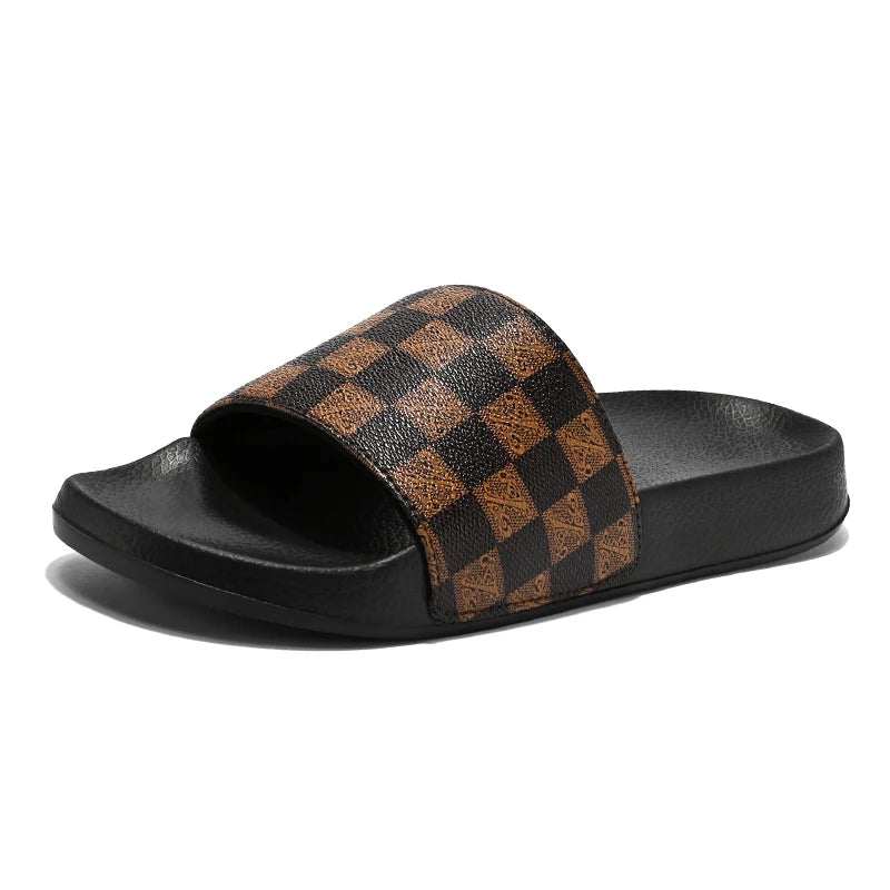Men's Slippers 2025 Summer Outer Wear Men's Non-Slip Anti-Odor Casual Outdoor Beach Slippers