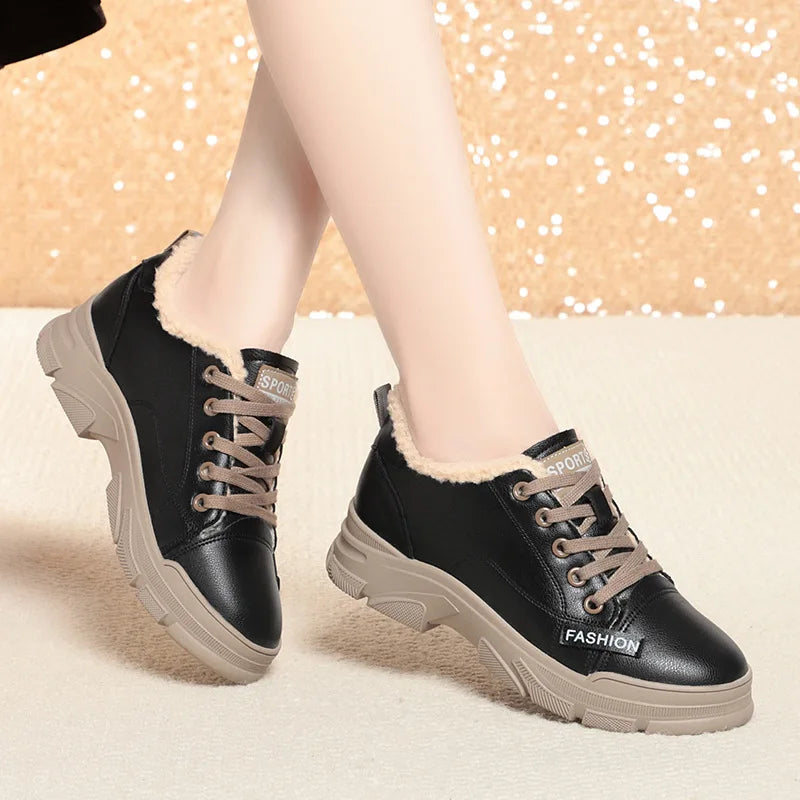 2024 Spring Non-slip Soft Leather Sneaker Trekking Footwear New Women's Thick-soled Lace-up Leisure Skateboard Sports Shoes