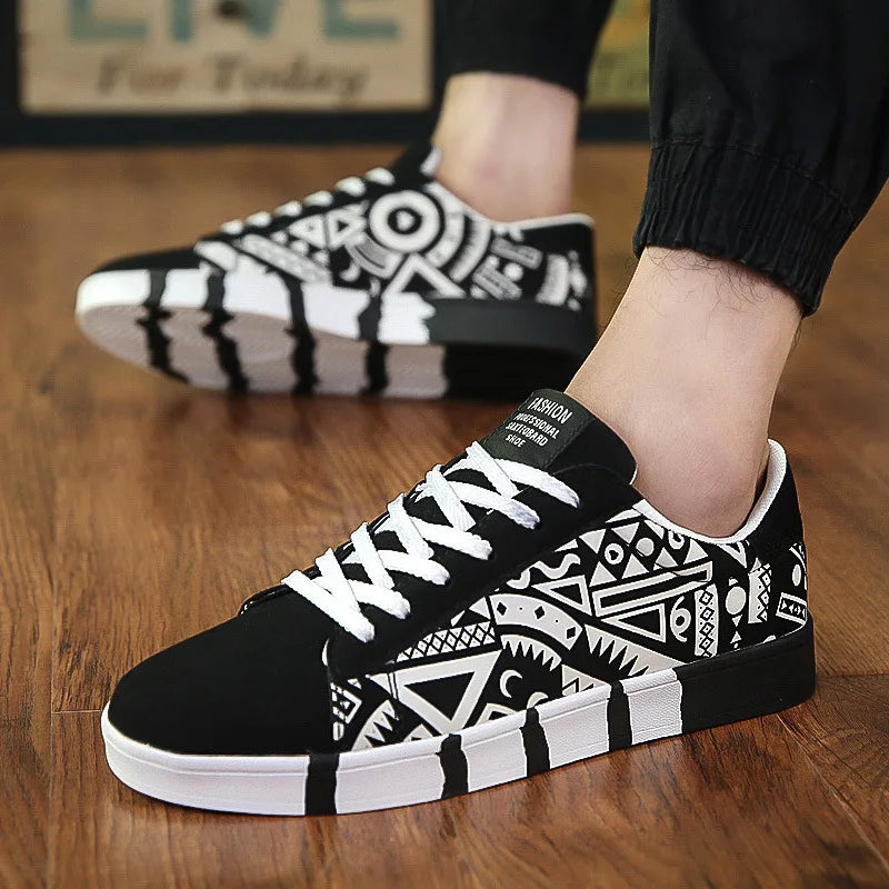 Men Casual Skateboarding Shoes High Top Sneakers Sports Shoes Men Outdoor Breathable Walking Shoes Street Shoes Chaussure Homme