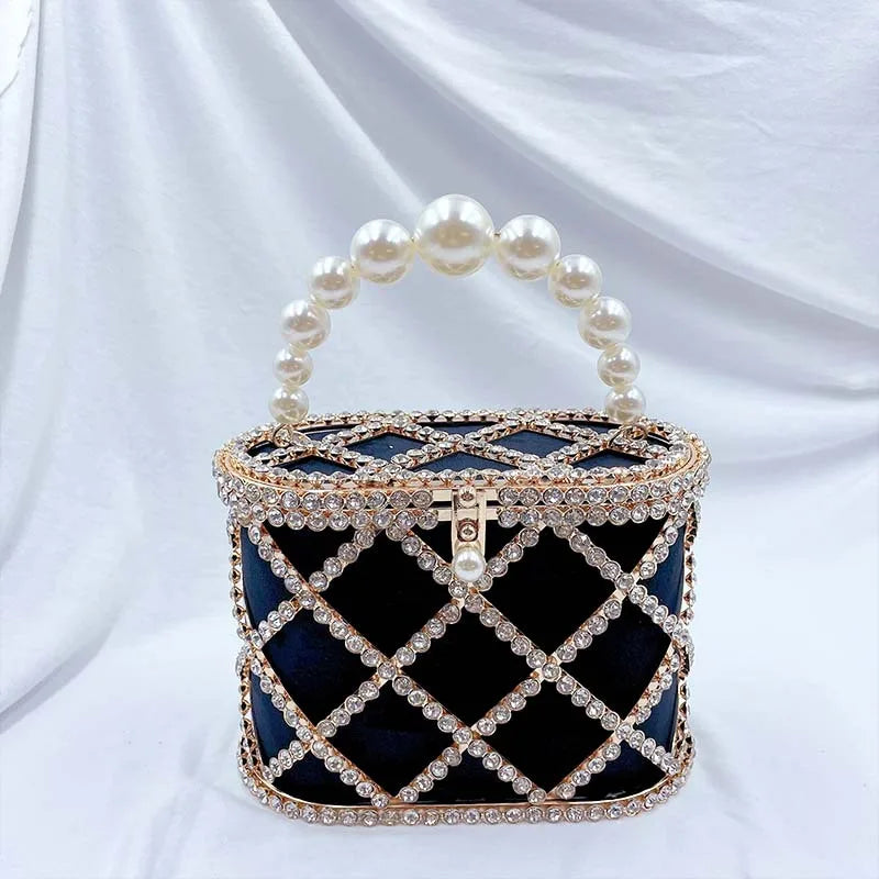 Metallic Evening Bag Pearl Hollow Out Womens Bags Luxury Design Rhinestone Diamond Dinner Bags For Party Wedding Handbags