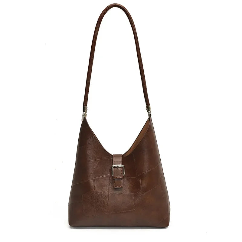 Women's Summer Underarm Bag. Stylish, Personalized, with Trendy Texture, Compact and Practical, A Simple and Beautiful Option