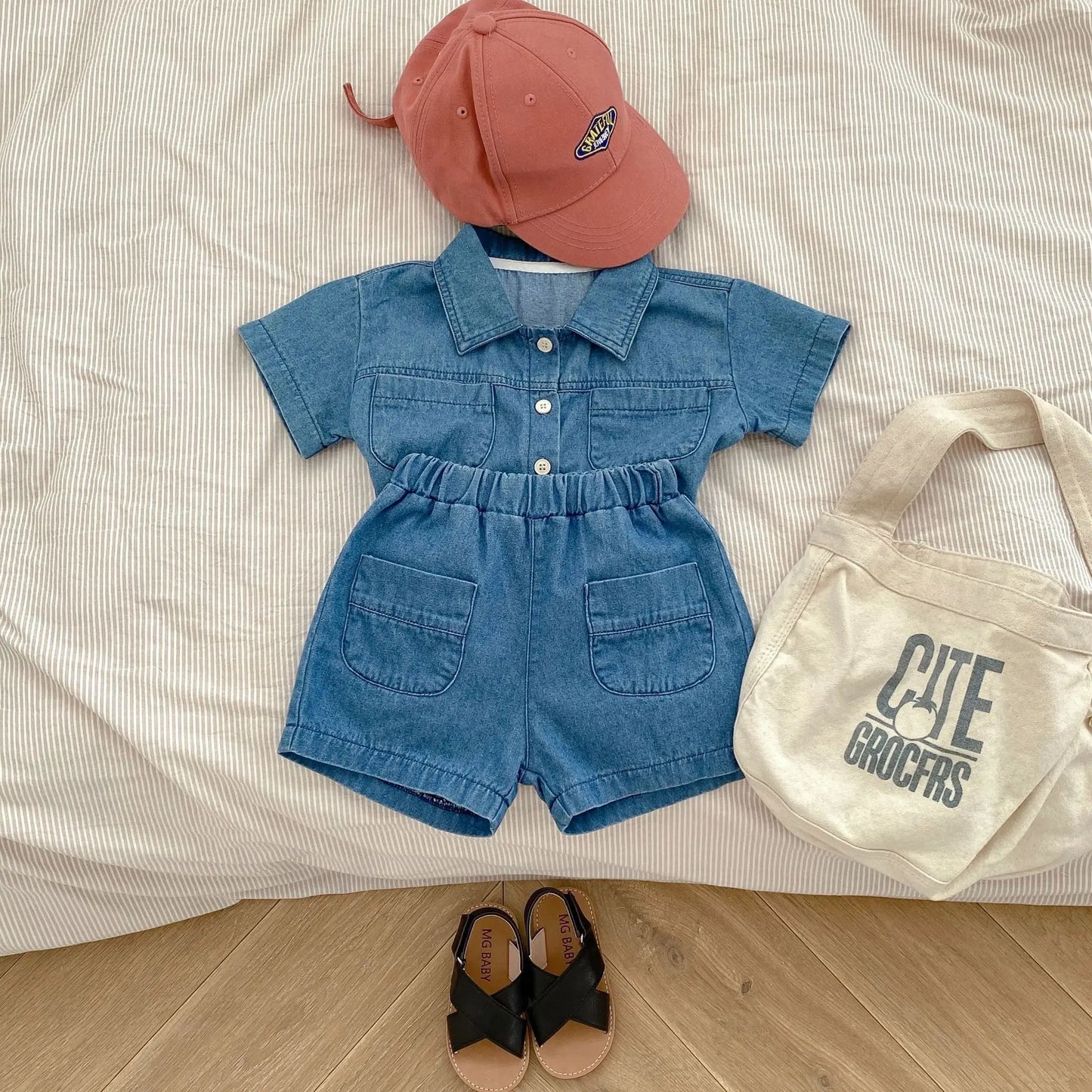 New baby clothes in summer, 0-3 years old baby girl and boy, sleeve pocket top + boxer shorts two-piece set