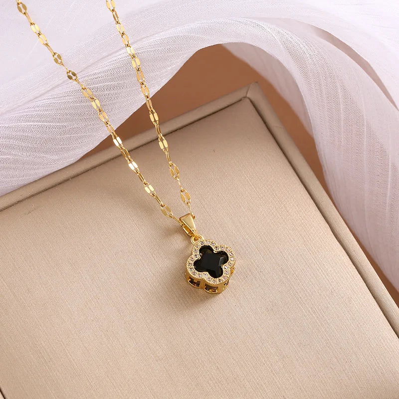Multicolor zircon four-leaf clover necklace female personality fashion niche collarbone chain design sense