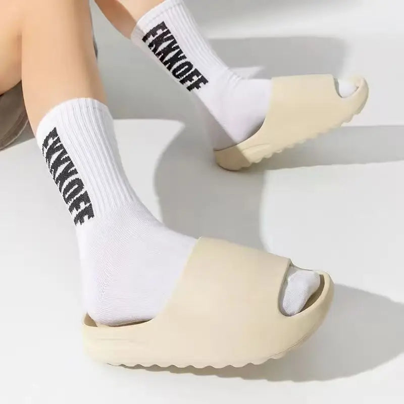 Hot Coconut Slippers Cloud Thick-soled Sandals Summer Fashion Soft Bottom Beach Men Slippers Women's Sandals EVA Slides