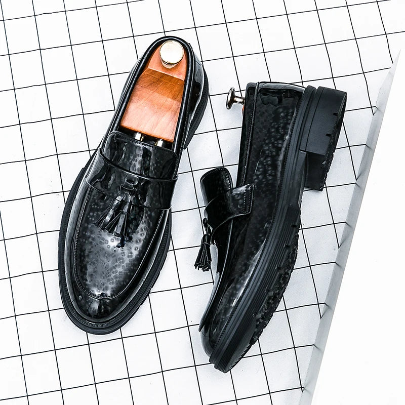 Stylish Leather Man Loafers Soft Thick Bottom Mens Casual Shoes Thick Sole Slip-on  Footwear Leisure Walk Business Dress Shoes