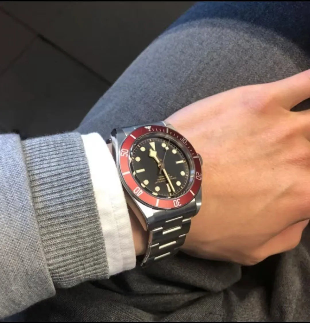 Customizable mechanical wristwatches for men