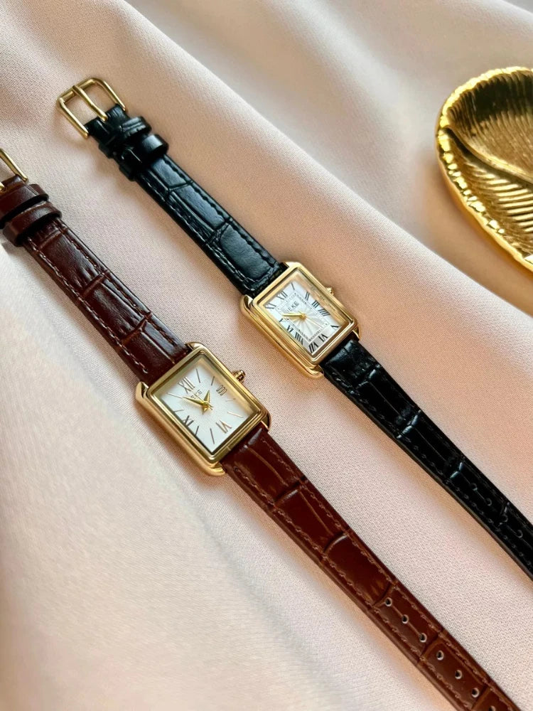 Vintage Women Quartz Watch Rectangle Roman Numeral Clock Elegant Temperament Leather Ladies Watch