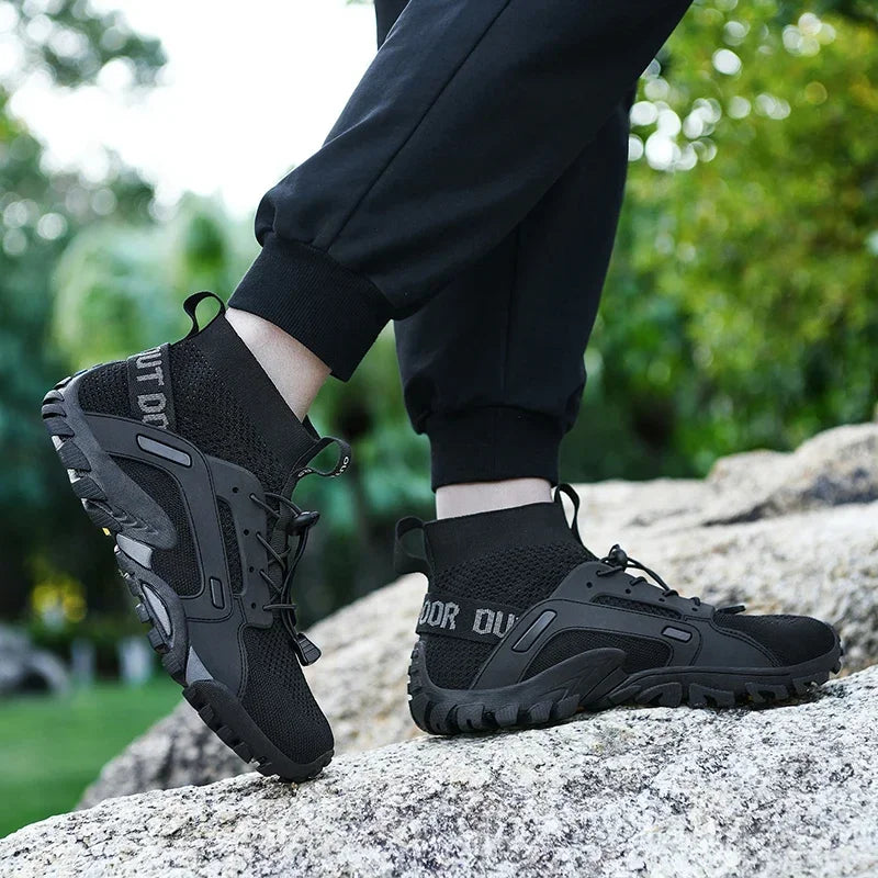 Hiking Shoes for Man Outdoor Comfortable Breathable Mesh High Top Boots Mountaineering Woman Quick Drying Leisure Travel Sneaker
