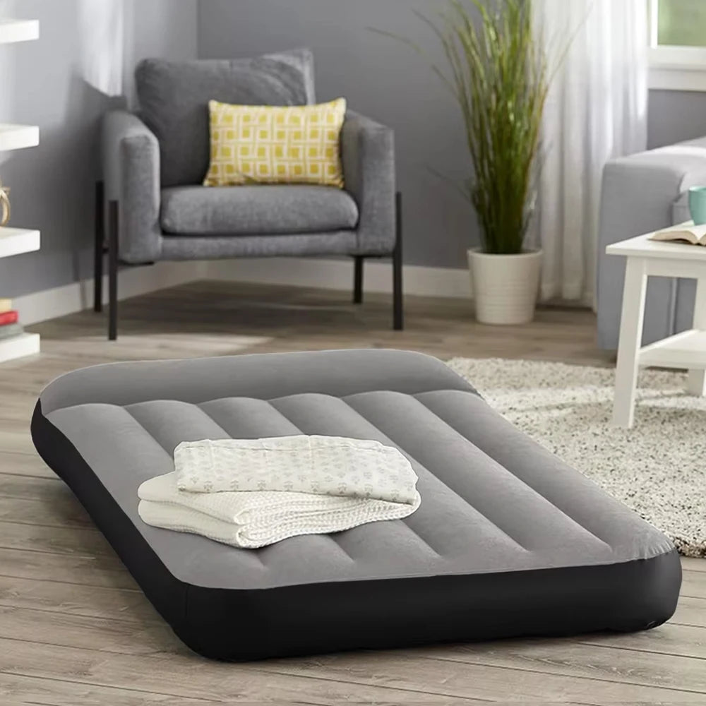 Air Mattress with Built in Pump Single Air Bed with Blow up Mattress Suitable for Home and Guests Top Flocking Thicken Bed Mat