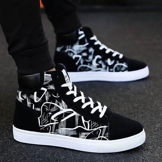 Spring and Autumn Fashion High Top Flat Bottom Black Vulcanized Men's Shoes Student Canvas Trend Winter Youth Board Shoes