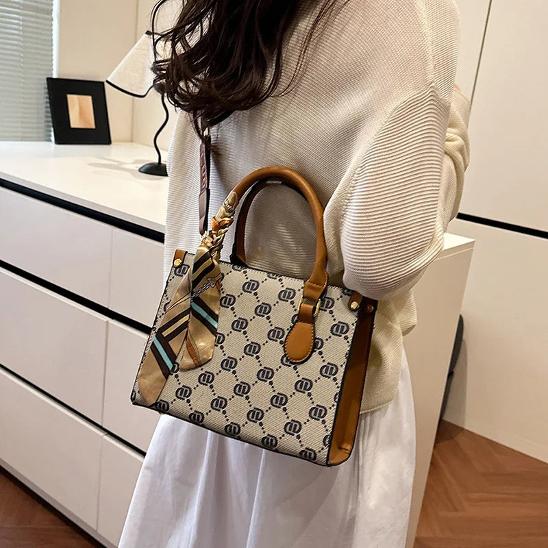 High - End Printed Handbags for Women, Fashionable Single - Shoulder Bags with Wide Shoulder Straps, Commuting Bags