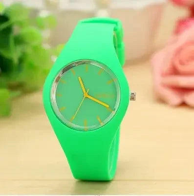 Reloj Mujer 2021 Women's Watches Famous Brand Quartz Watch Women Fashion Casual Sports Silicone Wristwatch Hot Kobiet Zegarka