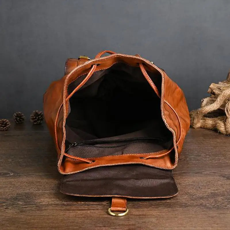 Johnature Genuine Leather Men's Backpack 2025 New Vintage Large Capacity Travel Bags Natural Real Cowhide Man Laptop Backpack