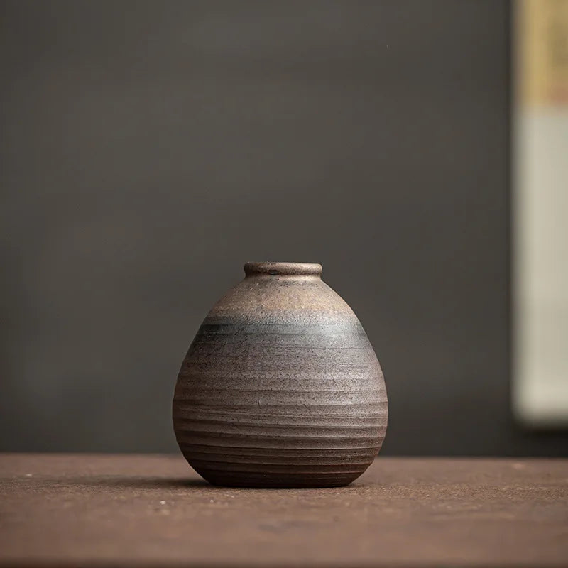 Creative Handmade Antique Ceramic Vases Modern Minimalist Ceramic Decorative Handicrafts Flower Vase Vases for Flowers Decor