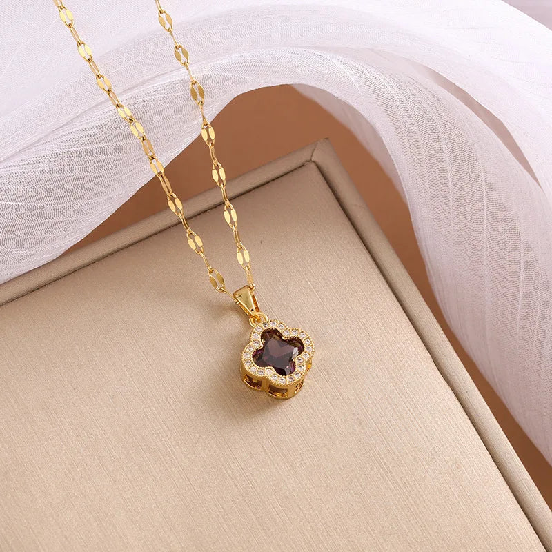 Multicolor zircon four-leaf clover necklace female personality fashion niche collarbone chain design sense