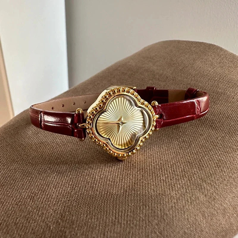 2025 new new vintage women's watches leather design bracelet fashion retro elegant quartz watches for women
