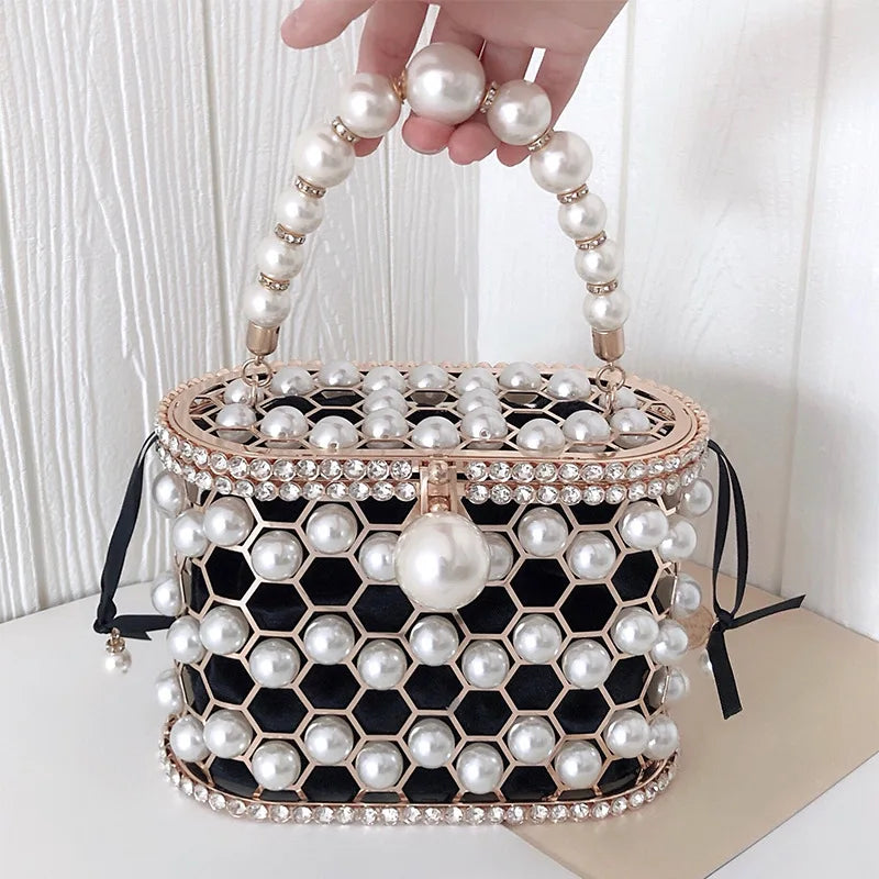 Metallic Evening Bag Pearl Hollow Out Womens Bags Luxury Design Rhinestone Diamond Dinner Bags For Party Wedding Handbags