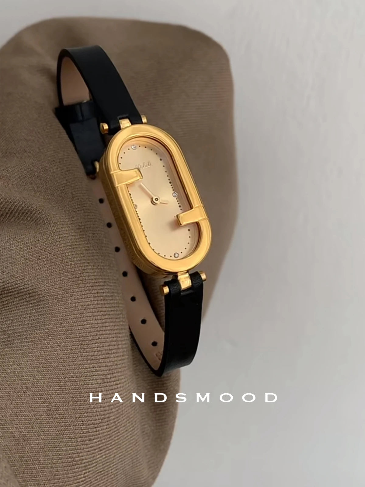 2025 new new vintage women's watches leather design bracelet fashion retro elegant quartz watches for women