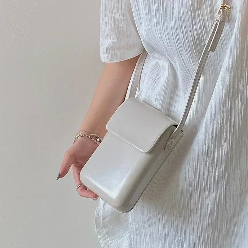 New Women Handbags Fashion Pu Leather Shoulder Bags Female Luxury Large Capacity Crossbody Bags Small Solid Flap Phone Purse