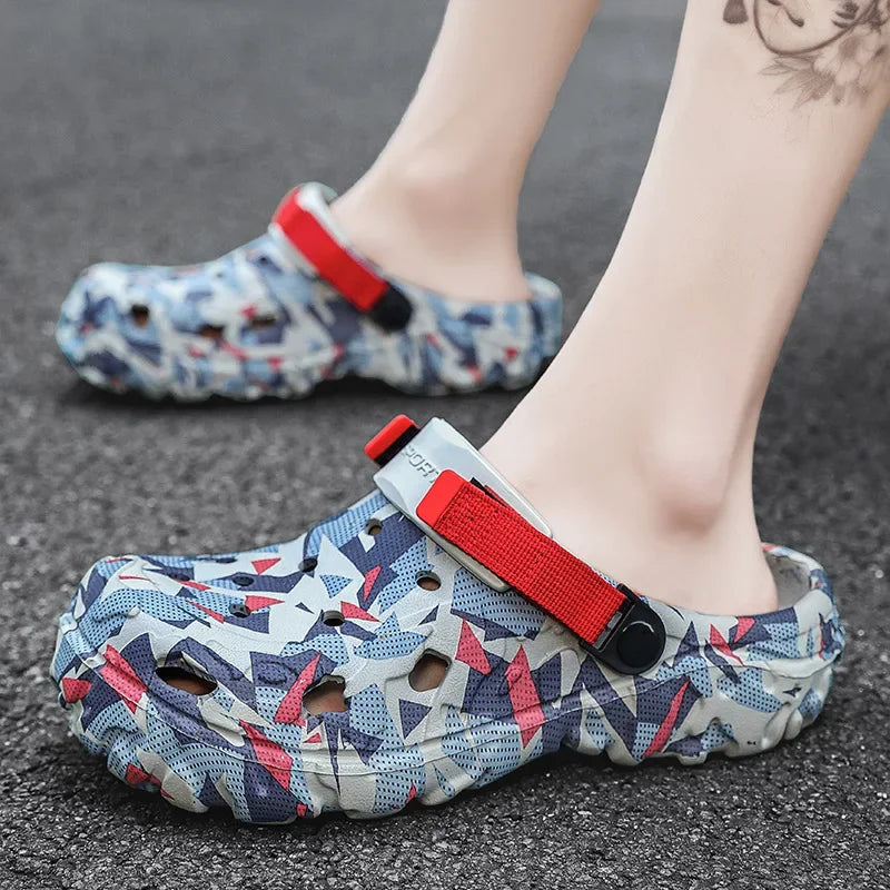 Summer Men Slippers Light EVA Men's Casual Shoes Hole Shoes Clogs Home Garden Outdoor Male Beach Flat Sandals