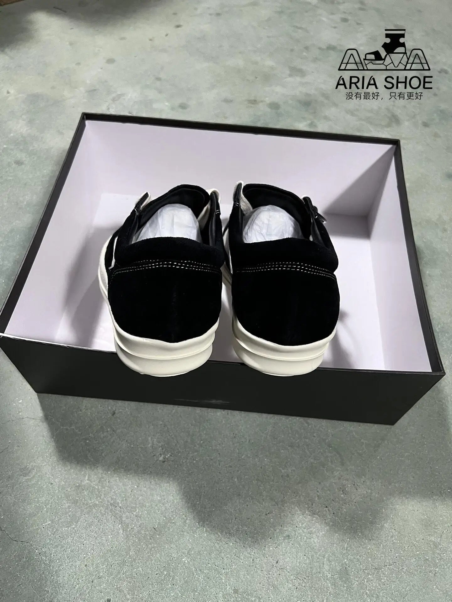 Brand Classic Design Shoes Men Owen Shoes Women Low Top Black Cow Suede with White Leather Outside RO Retro Casual Flat Sneakers