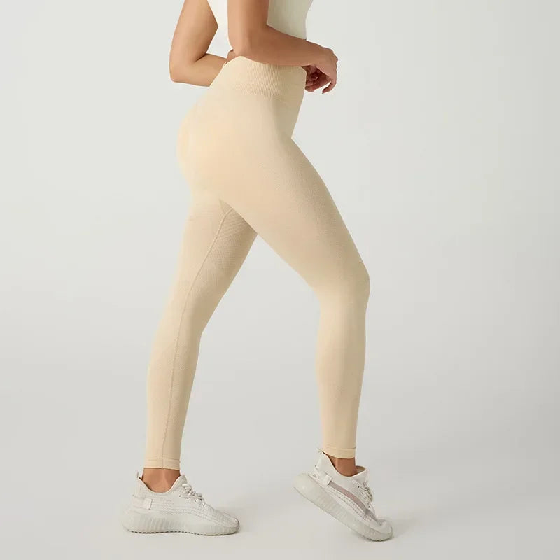 Fitness Yoga Pants with Sexy Lines  Pants for Women Yoga High Waist Hip Lifting Sports Seamless Sports Fitness Leggings Top Gym
